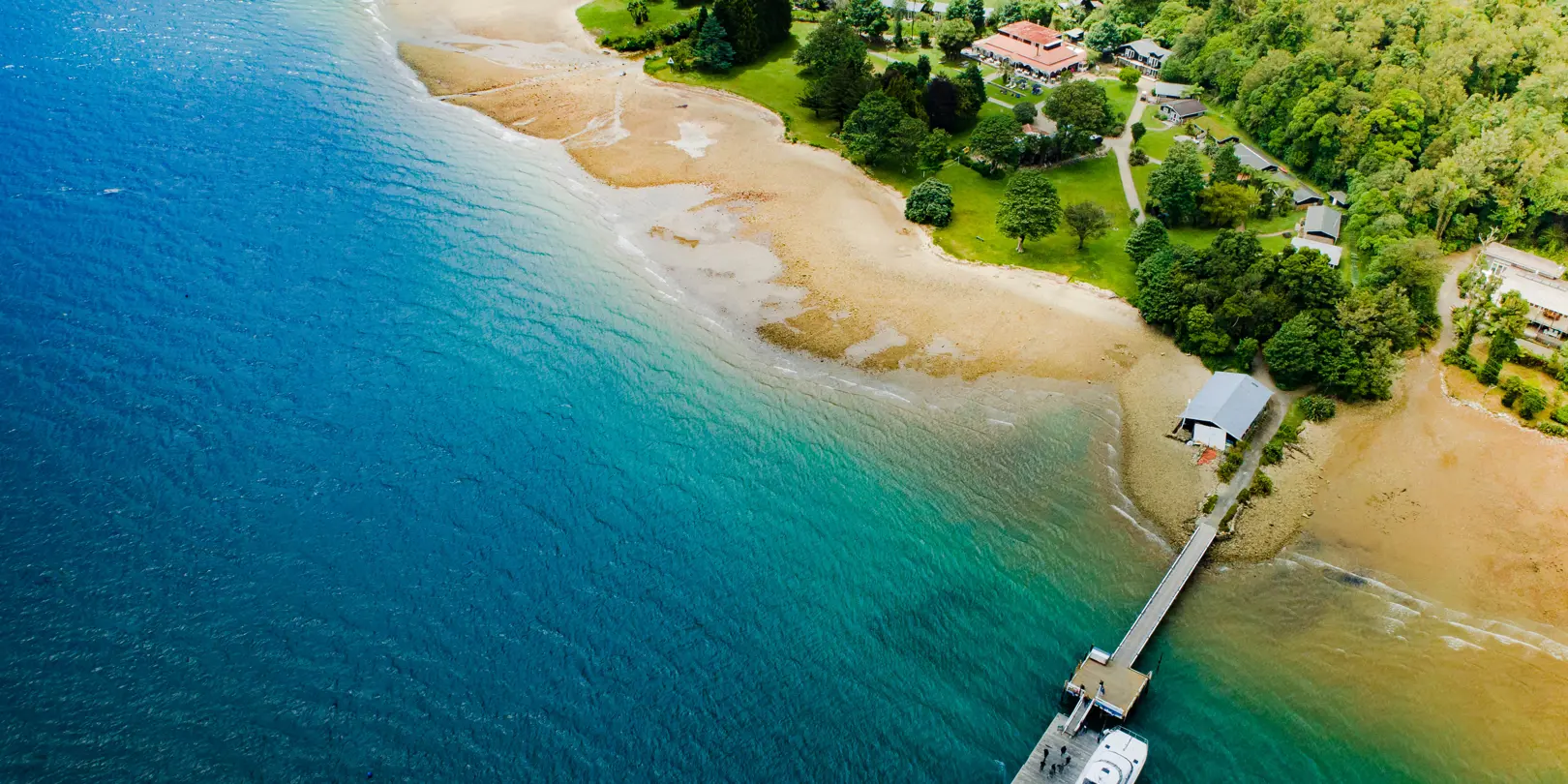 Furneaux Lodge Birds Eye Jetty (2)