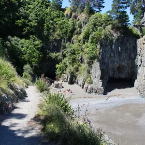 Monkey Bay (3)
