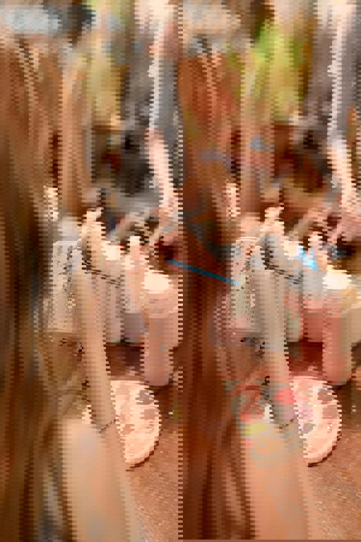 2098597-896628