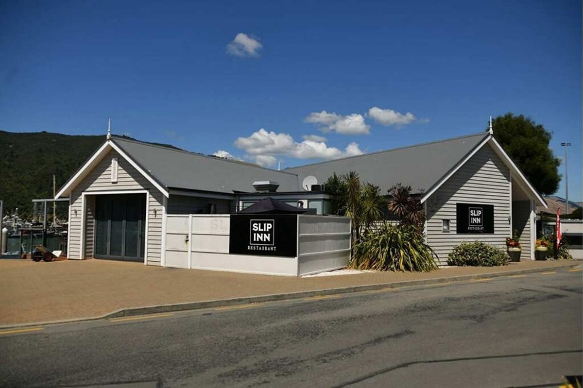 Slip Inn1
